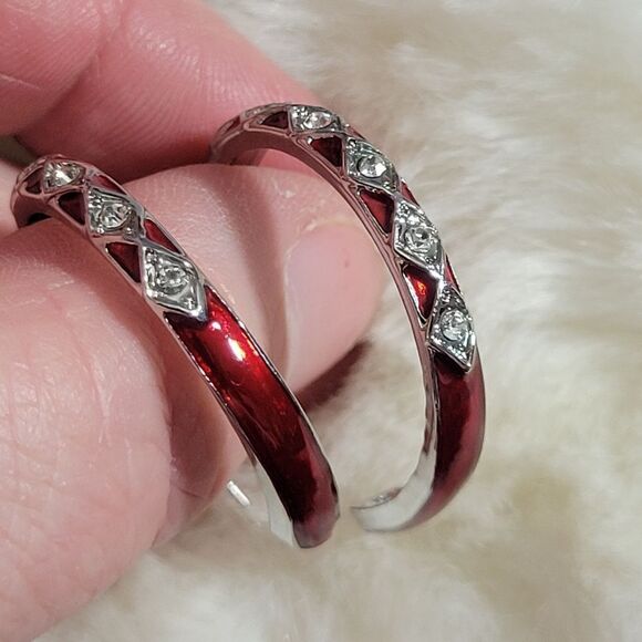 Set of 3 Austrian Crystal Criss Cross Earrings - Picture 5 of 16